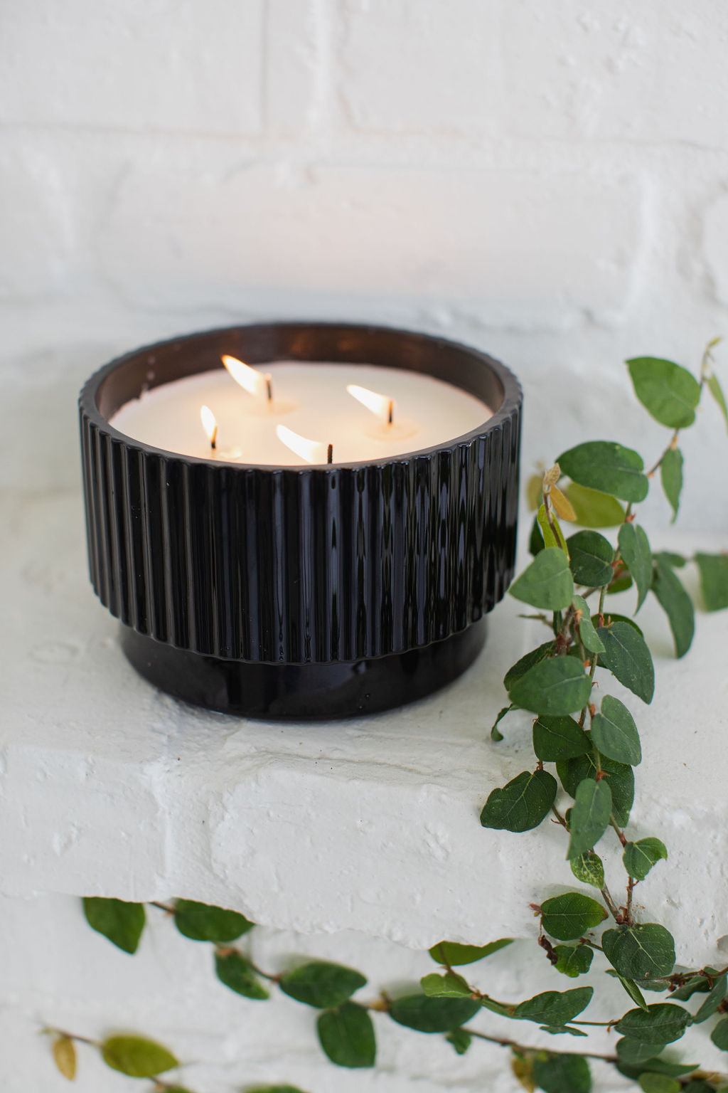 Sand Fog Tides of the Moon 25 oz scented candle - Image 3